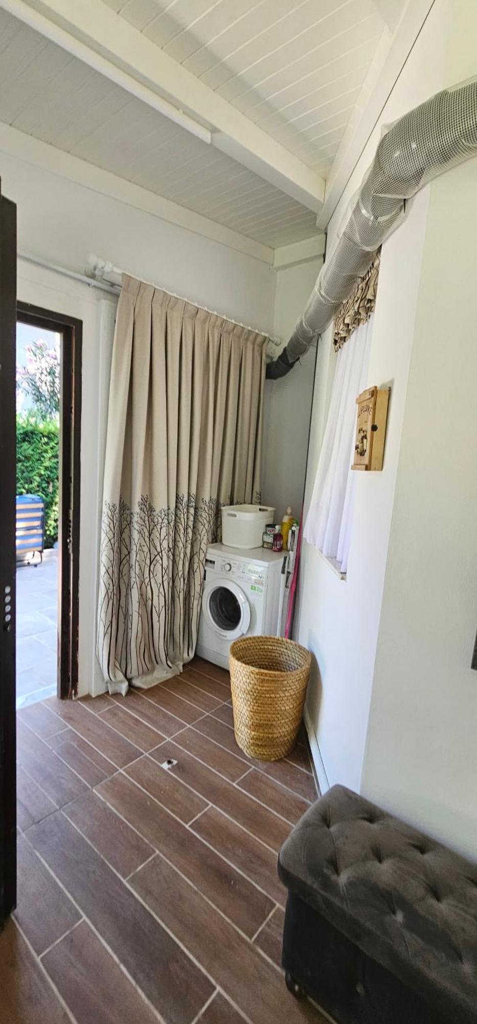 Villa E5 Durres